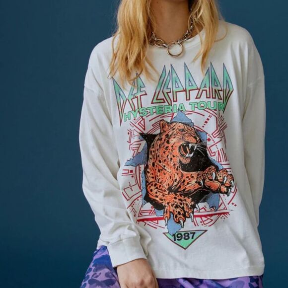 NWT Daydreamer Def Leppard Hysteria Long Sleeve - Picture 1 of 5